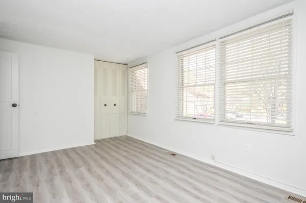 $2,400 | 14550 Farmcrest Place, Silver Spring, MD 20905