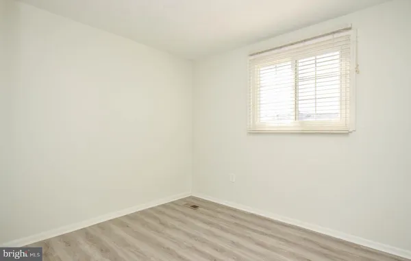 $2,400 | 14550 Farmcrest Place, Silver Spring, MD 20905