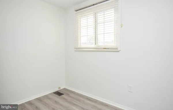 $2,400 | 14550 Farmcrest Place, Silver Spring, MD 20905