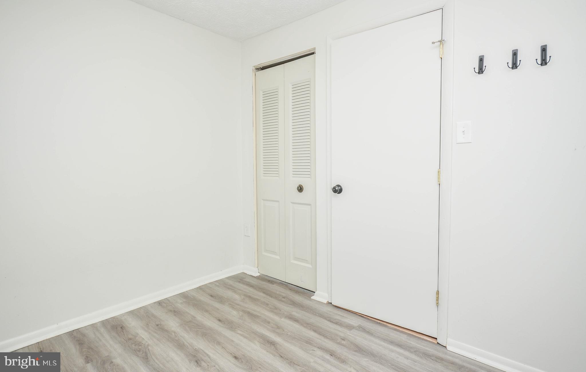 14550 Farmcrest Place Silver Spring, MD 20905 - Photo 19 of 27