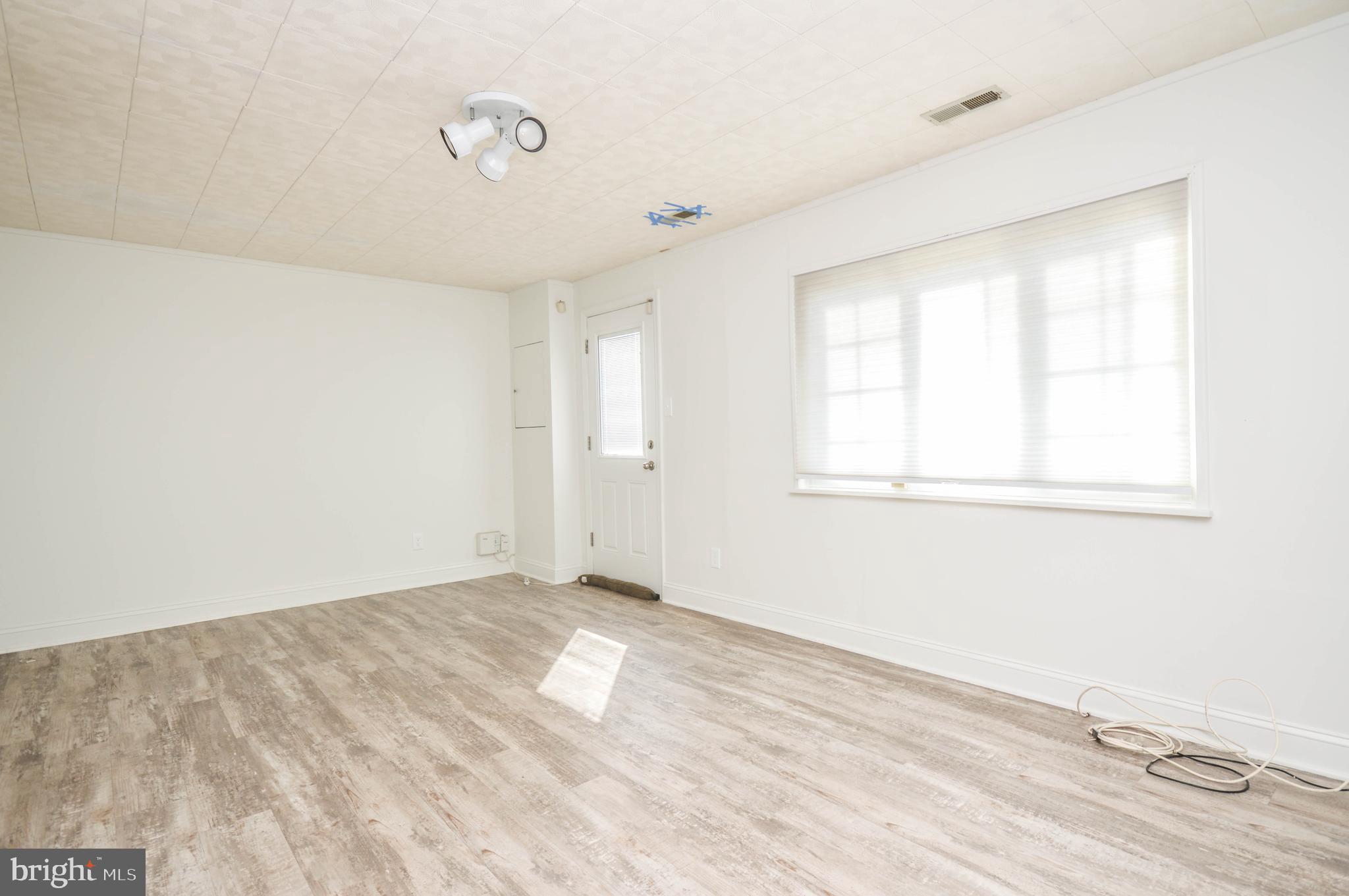 14550 Farmcrest Place Silver Spring, MD 20905 - Photo 24 of 27