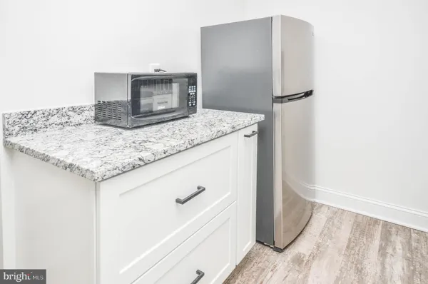 $2,400 | 14550 Farmcrest Place, Silver Spring, MD 20905