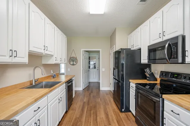 $325,000 | 1705 Scarlett Place, Brooklet, GA 30415