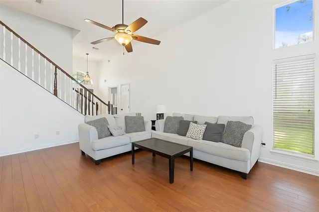 $399,880 | 1213 Greendale Drive, Bedford, TX 76022