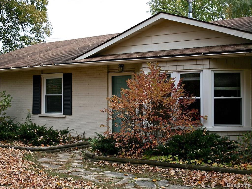 29000 Marvin Road Farmington Hills, MI 48331 - Photo 2 of 26