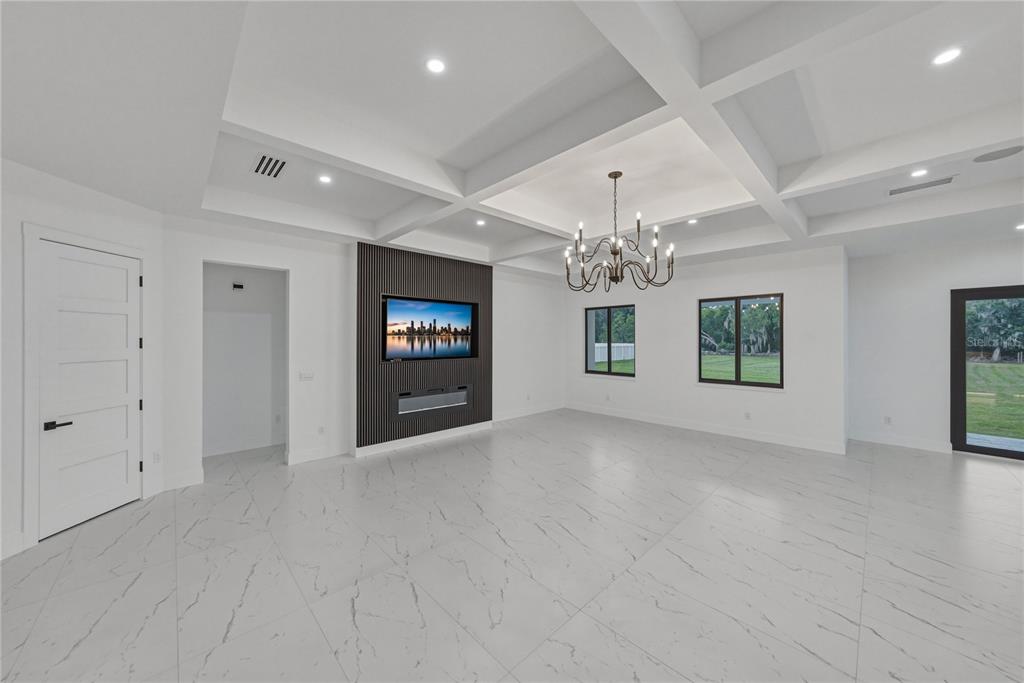 14080 Sydney Road Dover, FL 33527 - Photo 12 of 100