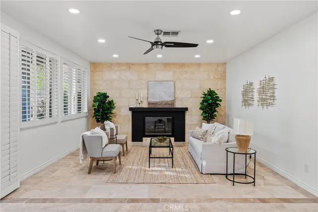 $1,595,000 | 952 Creek View Lane, Redlands, CA 92373