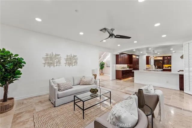 $1,595,000 | 952 Creek View Lane, Redlands, CA 92373