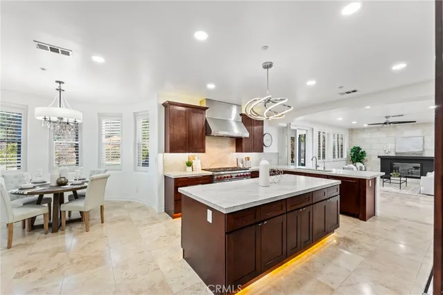 $1,595,000 | 952 Creek View Lane, Redlands, CA 92373