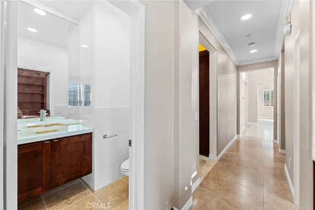 $1,595,000 | 952 Creek View Lane, Redlands, CA 92373