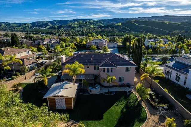$1,595,000 | 952 Creek View Lane, Redlands, CA 92373