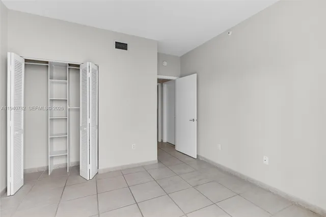 $998,000 | 50 Ocean Ln Drive, Unit 108, Key Biscayne, FL 33149