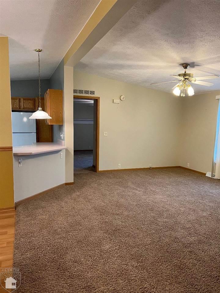 3333 Ravenswood Road, Unit 57 Marysville, MI 48040 - Photo 11 of 22 50068752-10.JPG