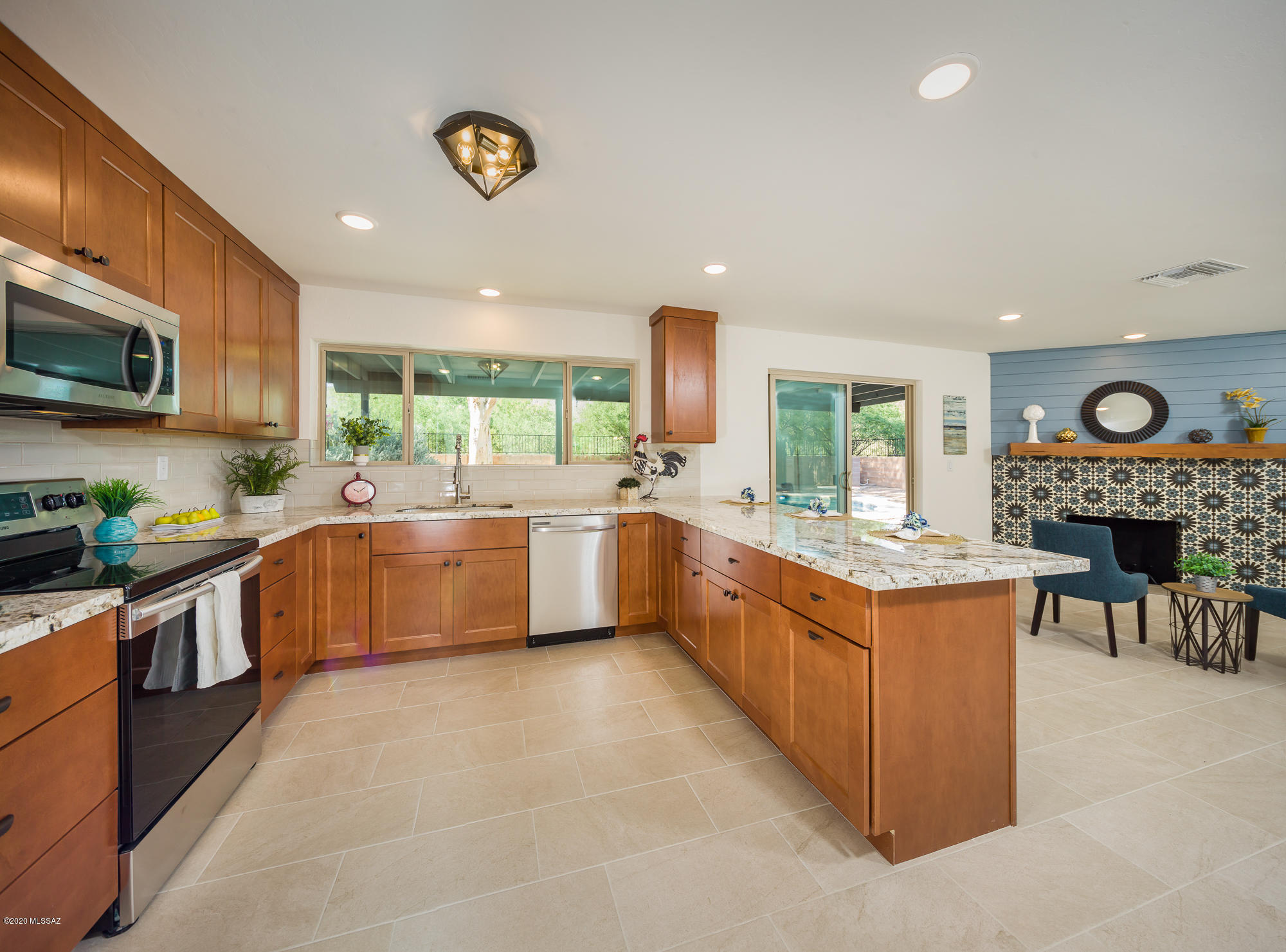 11101 East Limberlost Road Tucson, AZ 85749 - Photo 1 of 1 Gallery Image 1