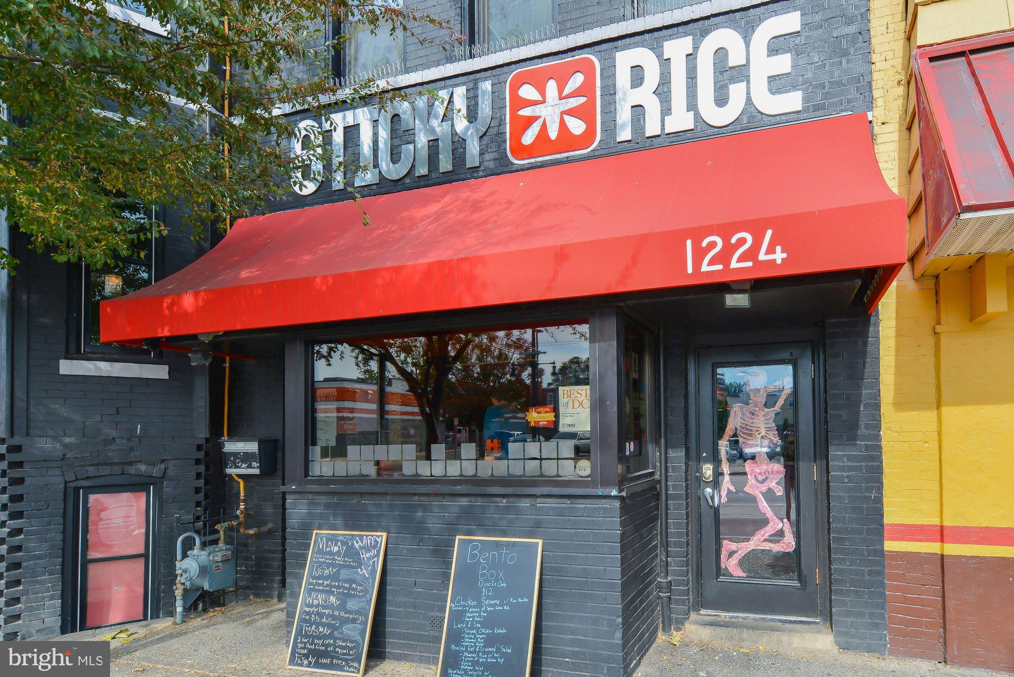 638 G Street Northeast Washington, DC 20002 - Photo 20 of 25 a view of cafe with outdoor area