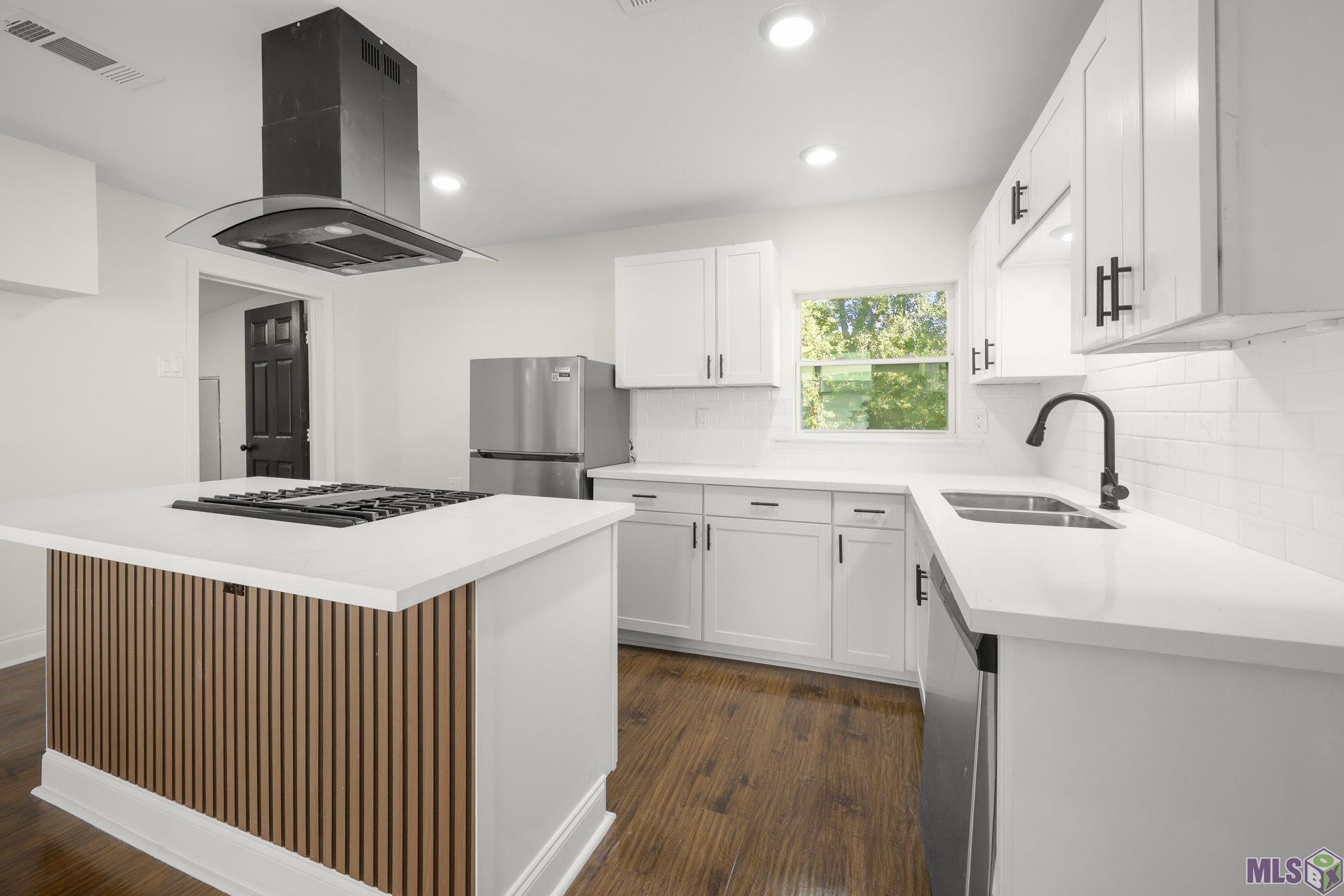 3639 Groom Road Baker, LA 70714 - Photo 3 of 15 Gallery Image 3