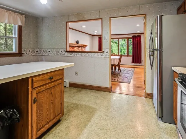 $472,500 | 15 Priscilla Lane, Charlton, MA 01507