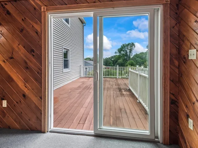 $472,500 | 15 Priscilla Lane, Charlton, MA 01507