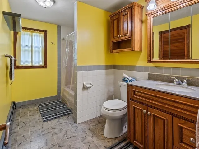 $472,500 | 15 Priscilla Lane, Charlton, MA 01507