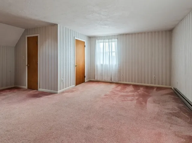 $472,500 | 15 Priscilla Lane, Charlton, MA 01507