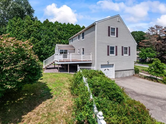 $472,500 | 15 Priscilla Lane, Charlton, MA 01507