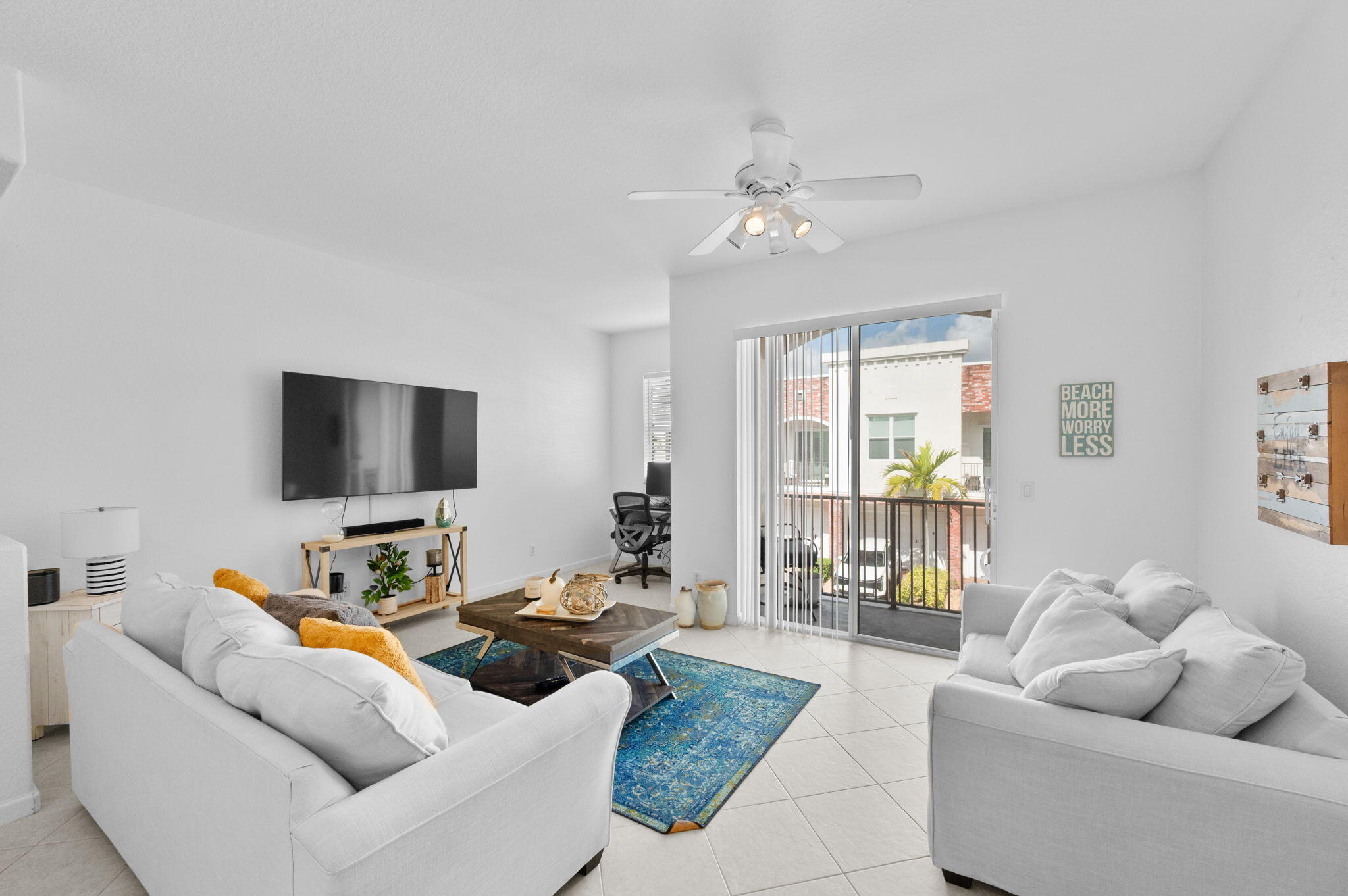 10520 Southwest Stephanie Way, Unit 2203 Port St. Lucie, FL 34987 - Photo 3 of 20 Living Room