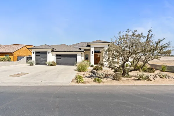 $1,275,000 | 2222 Diamante Drive, Tulare, CA 93274