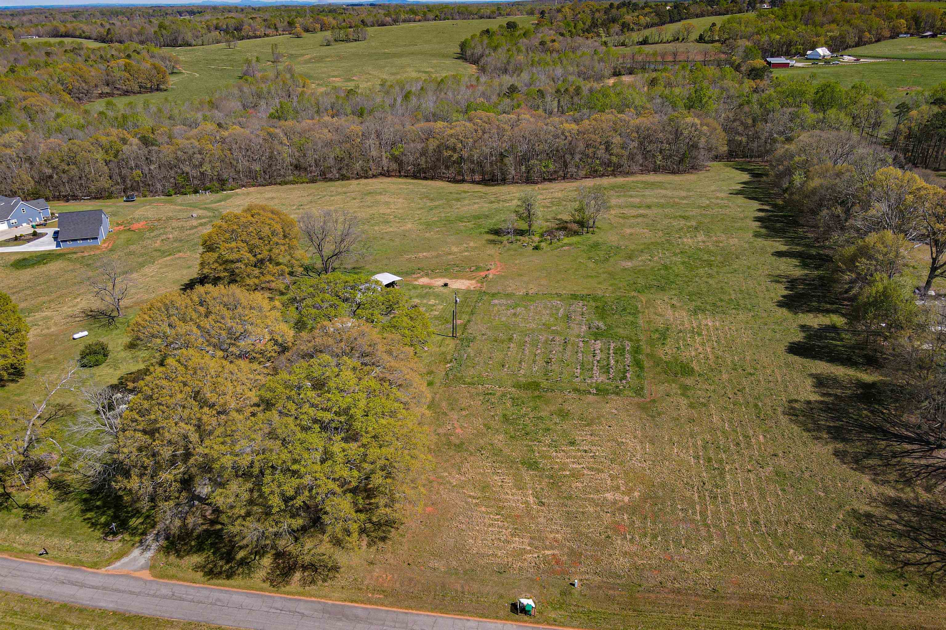 418 North Green River Road Gaffney, SC 29341 - Photo 6 of 18