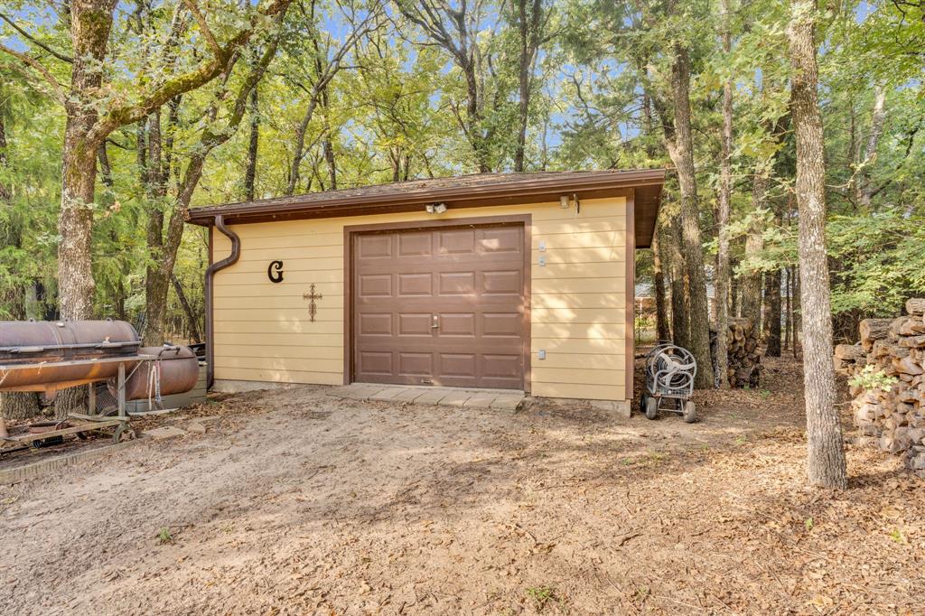 7731 Shady Lane Scurry, TX 75158 - Photo 39 of 40 Shop with electric