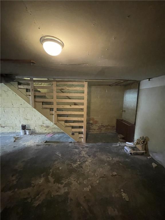 136 South Spring Avenue Greensburg, PA 15601 - Photo 39 of 46 a view of an empty room