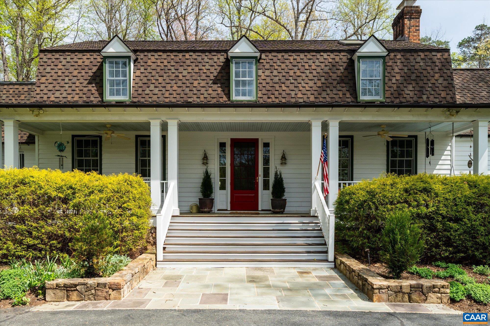 995 Old Garth Road Charlottesville, VA 22901 - Photo 4 of 71