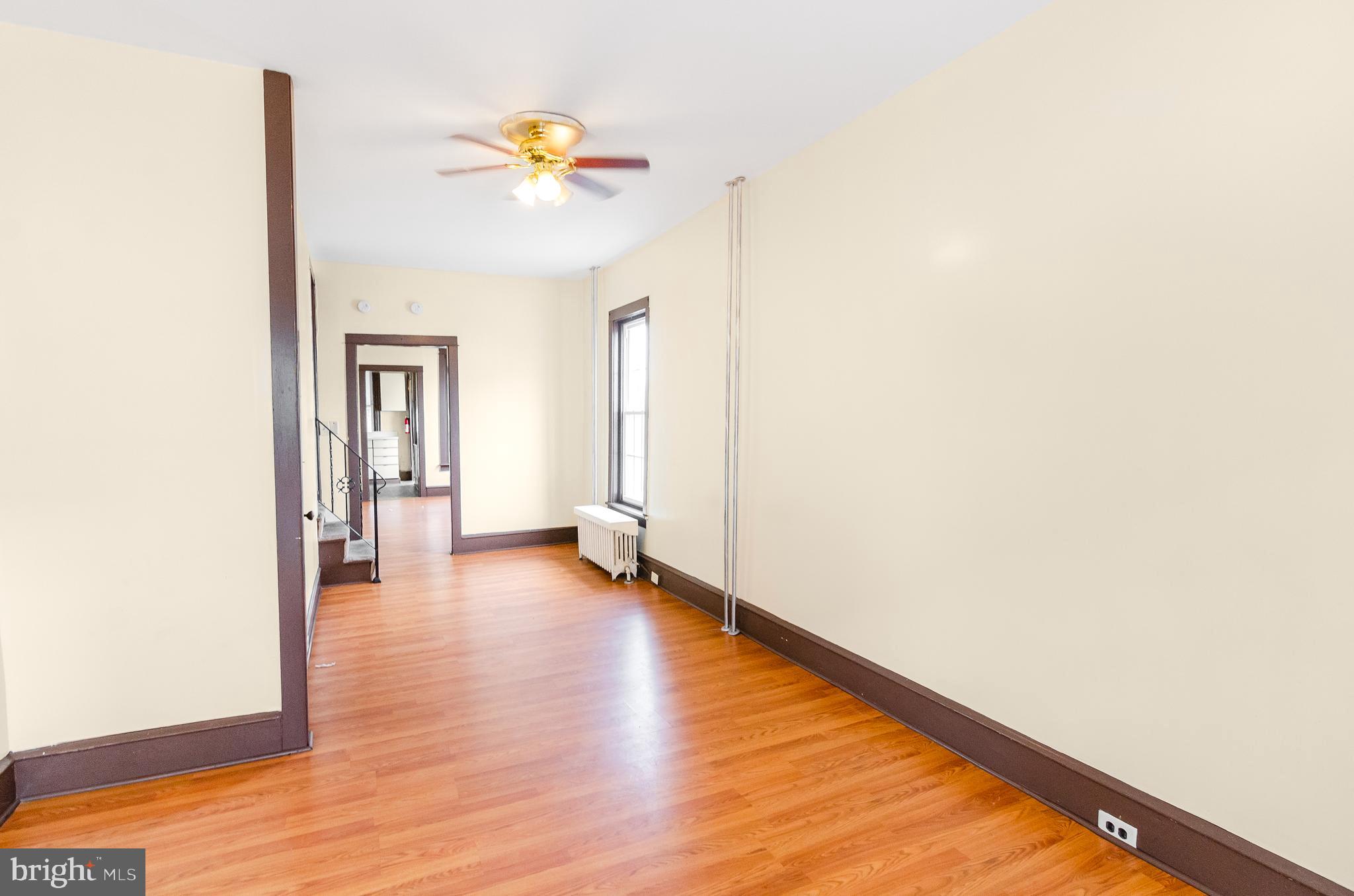 548 Locust Street Reading, PA 19604 - Photo 3 of 15 Gallery Image 3