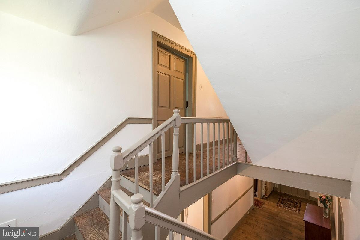 1251 Conestoga Road Chester Springs, PA 19425 - Photo 25 of 63 Stairway