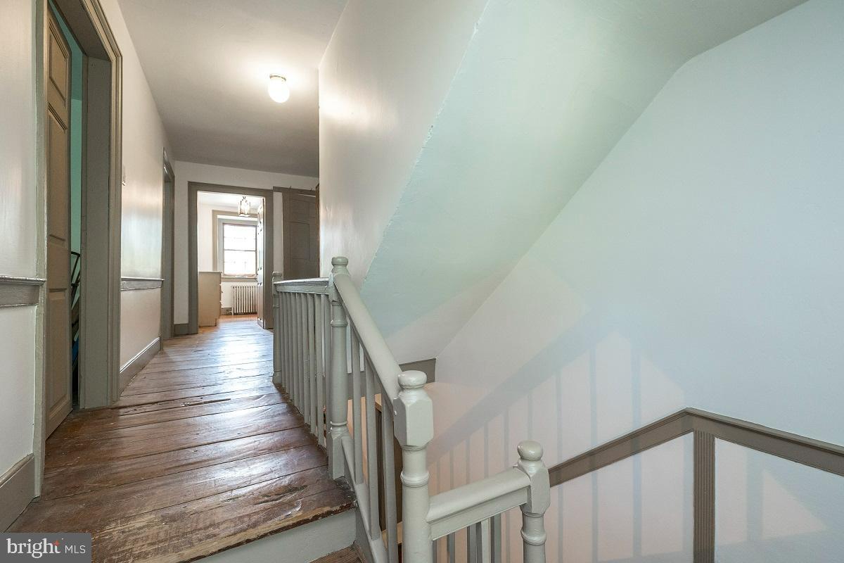 1251 Conestoga Road Chester Springs, PA 19425 - Photo 26 of 63 Upstairs hall