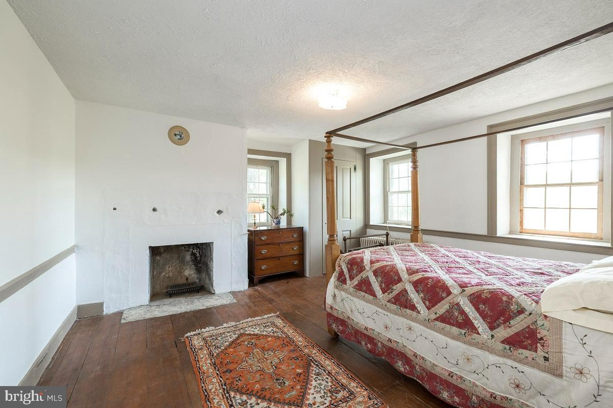 1251 Conestoga Road Chester Springs, PA 19425 - Photo 36 of 63 2nd bedroom