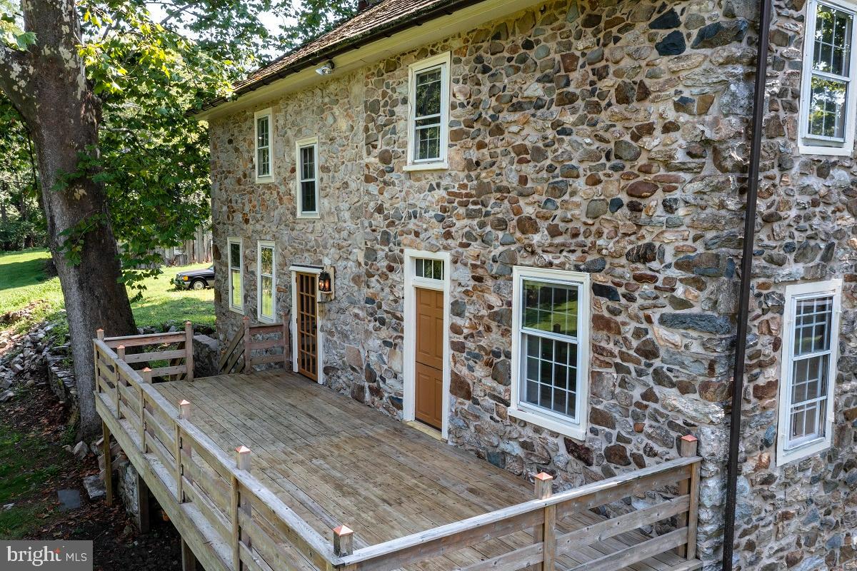 1251 Conestoga Road Chester Springs, PA 19425 - Photo 47 of 63 Exterior back deck