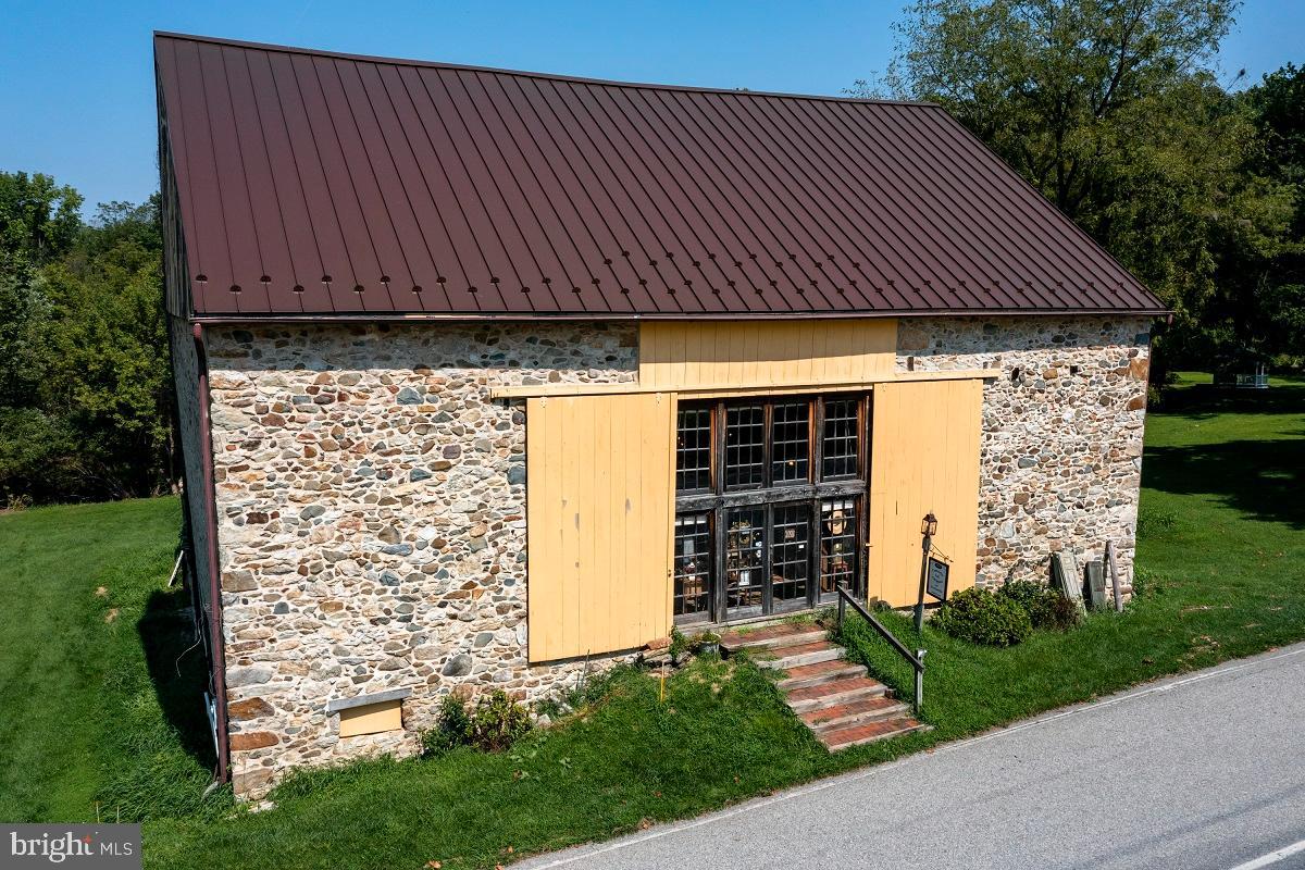 1251 Conestoga Road Chester Springs, PA 19425 - Photo 61 of 63 Barn/Antique Shop