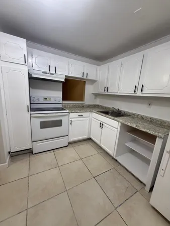 $1,500 | 4334 Northwest 9th Avenue, Unit 73F, Deerfield Beach, FL 33064