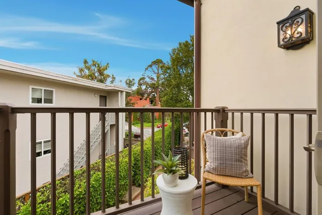 $988,000 | 141 West 3rd Avenue, San Mateo, CA 94402