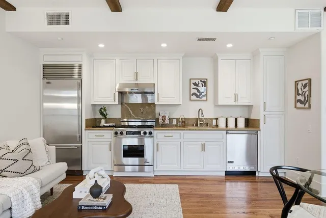 $988,000 | 141 West 3rd Avenue, San Mateo, CA 94402