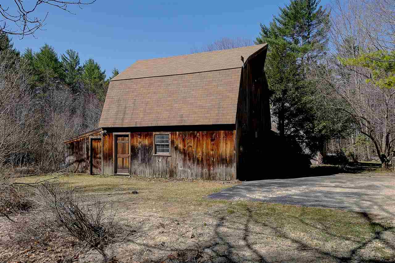 498 Birdsall Road Francestown, NH 03043 - Photo 2 of 24