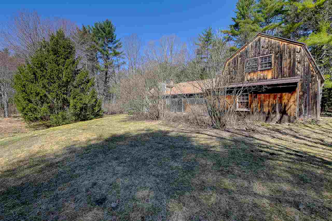 498 Birdsall Road Francestown, NH 03043 - Photo 6 of 24