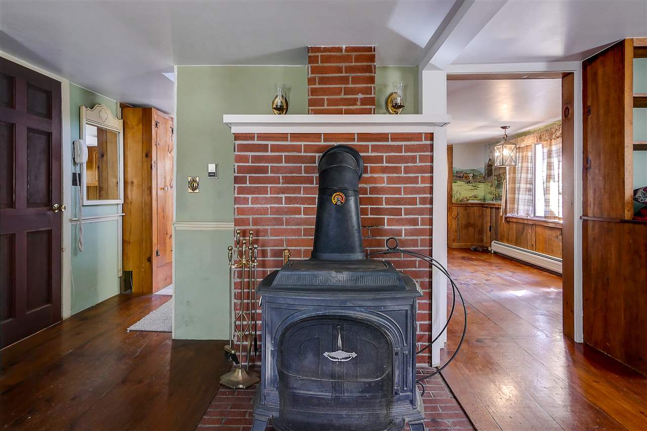 498 Birdsall Road Francestown, NH 03043 - Photo 10 of 24