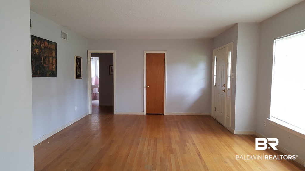 2759 Marcelus Drive Mobile, AL 36606 - Photo 6 of 10
