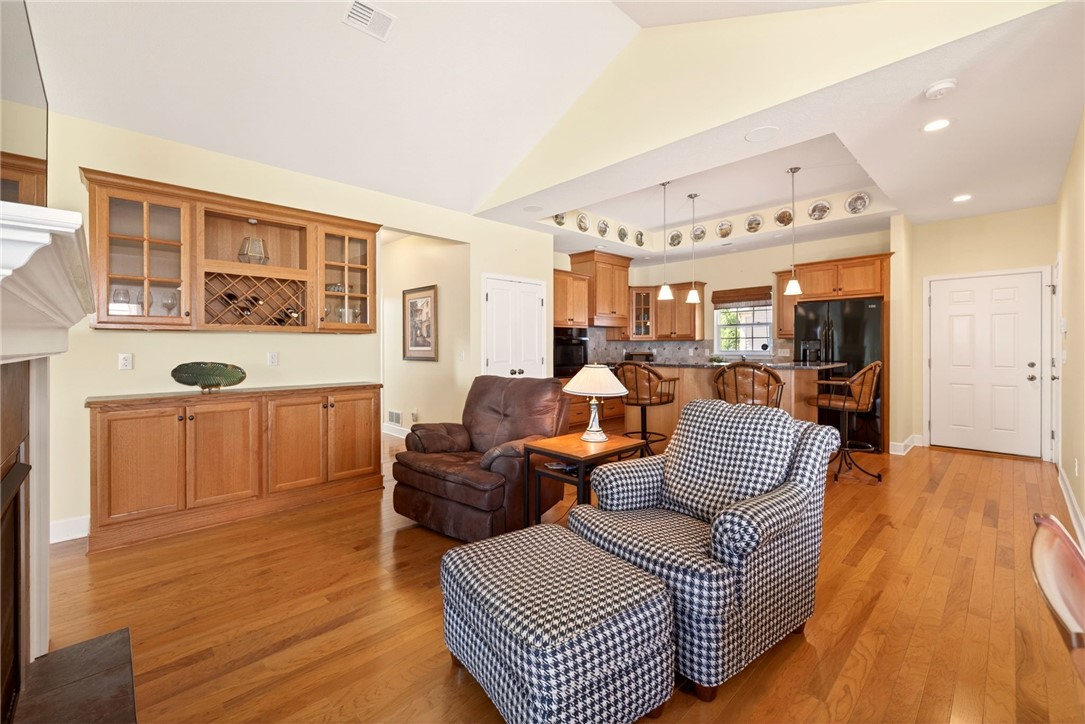 3238 Abbey Road Canandaigua Town, NY 14424 - Photo 23 of 47
