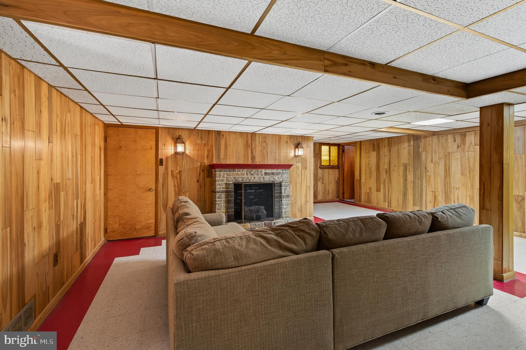 2207 Naamans Creek Road Boothwyn, PA 19061 - Photo 60 of 88