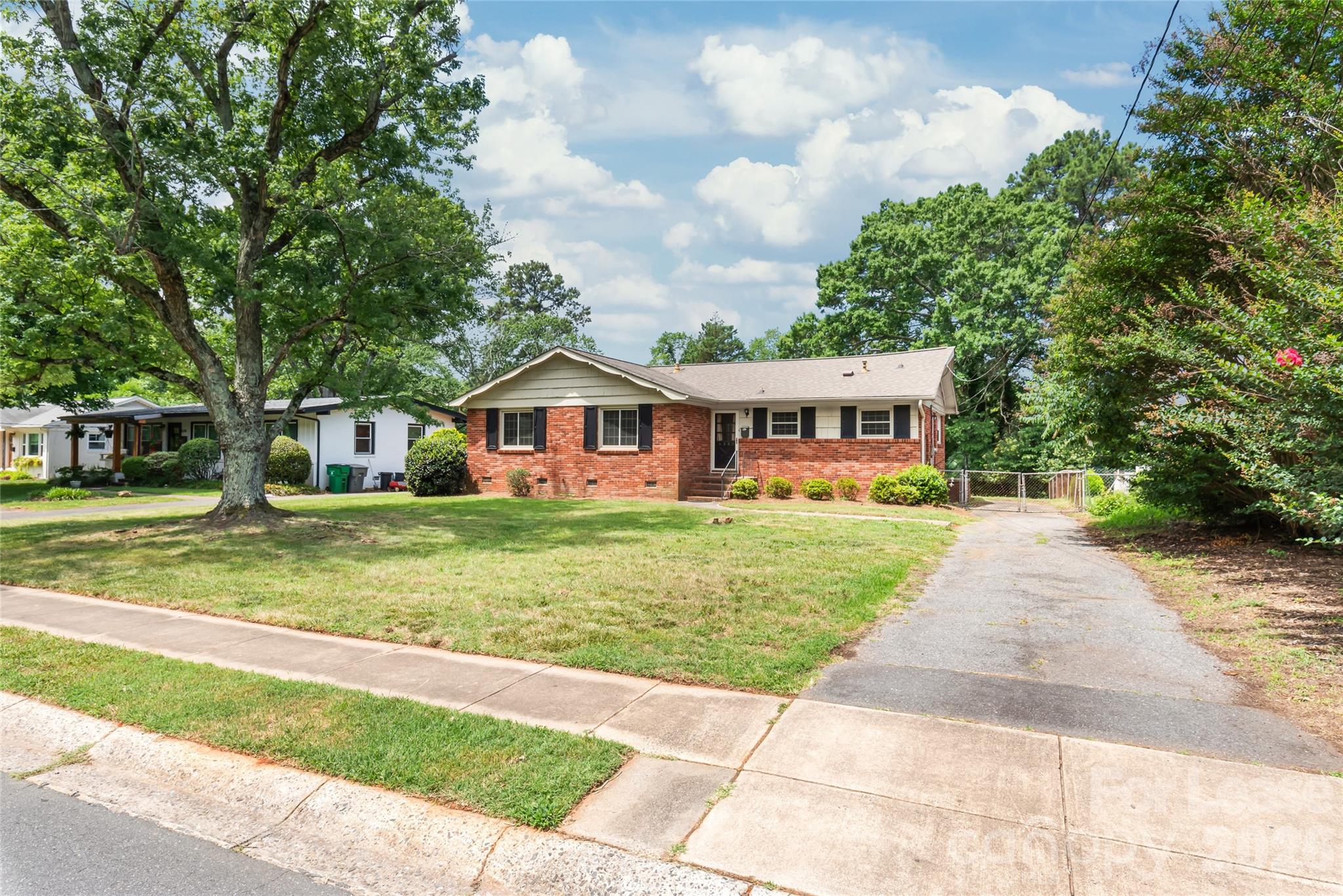 6338 Montpelier Road Charlotte, NC 28210 - Photo 1 of 33