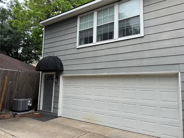 $1,200 | 2406 Elmen Street, Unit 3, Houston, TX 77019
