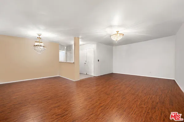 $510,000 | 5651 North Sumner Way, Unit 203, Culver City, CA 90230