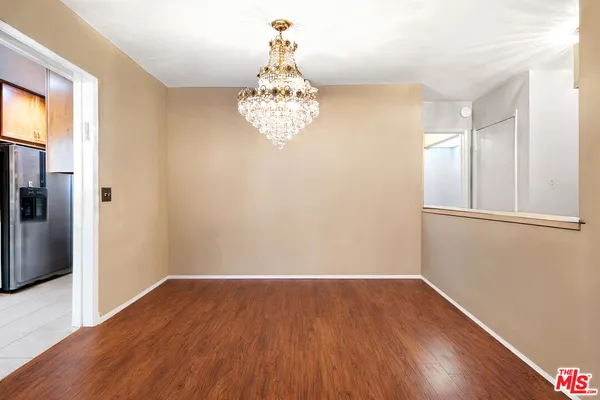 $510,000 | 5651 North Sumner Way, Unit 203, Culver City, CA 90230